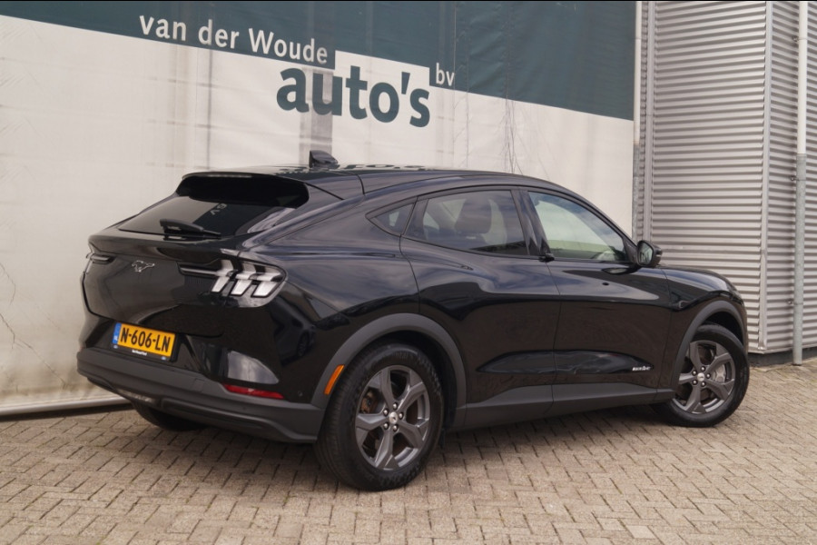 Ford Mustang Mach-E RWD 75kWh -PANO-LEER-CAM-ECC-B&O-