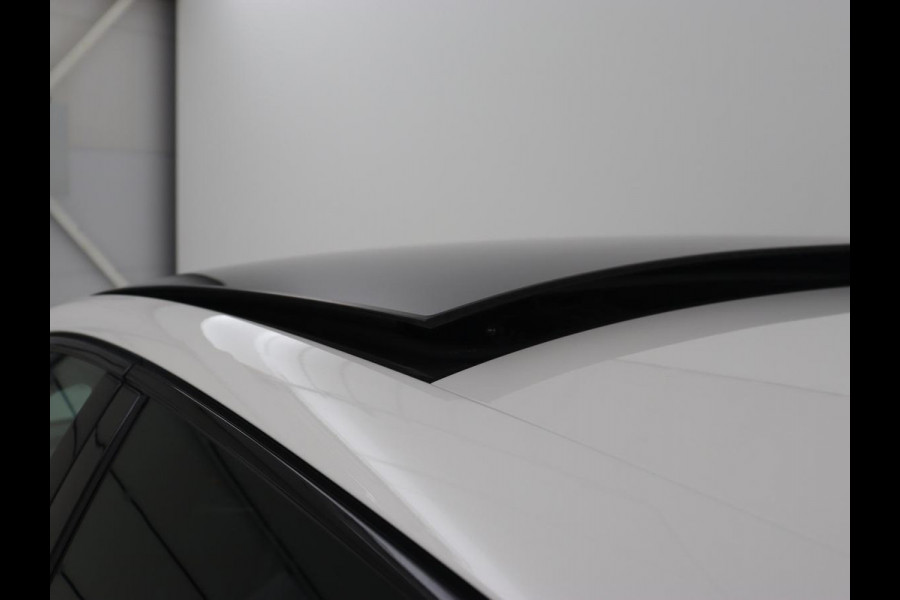 CUPRA Leon 1.4 TSI eHybrid PHEV | Panoramadak | Stoel & stuurverwarming | Adaptive cruise | PDC | Carplay | Sportstoelen | LED