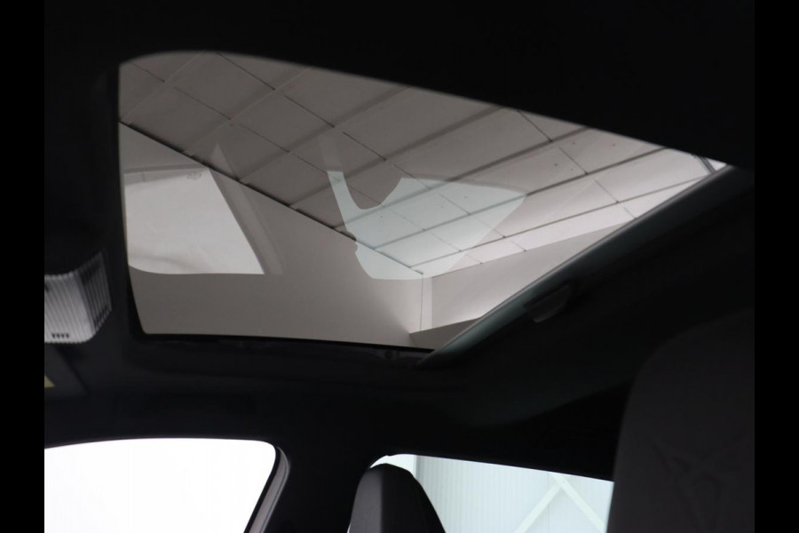 CUPRA Leon 1.4 TSI eHybrid PHEV | Panoramadak | Stoel & stuurverwarming | Adaptive cruise | PDC | Carplay | Sportstoelen | LED