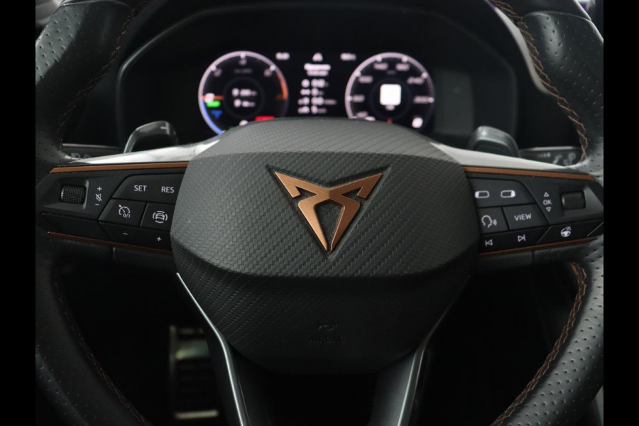 CUPRA Leon 1.4 TSI eHybrid PHEV | Panoramadak | Stoel & stuurverwarming | Adaptive cruise | PDC | Carplay | Sportstoelen | LED