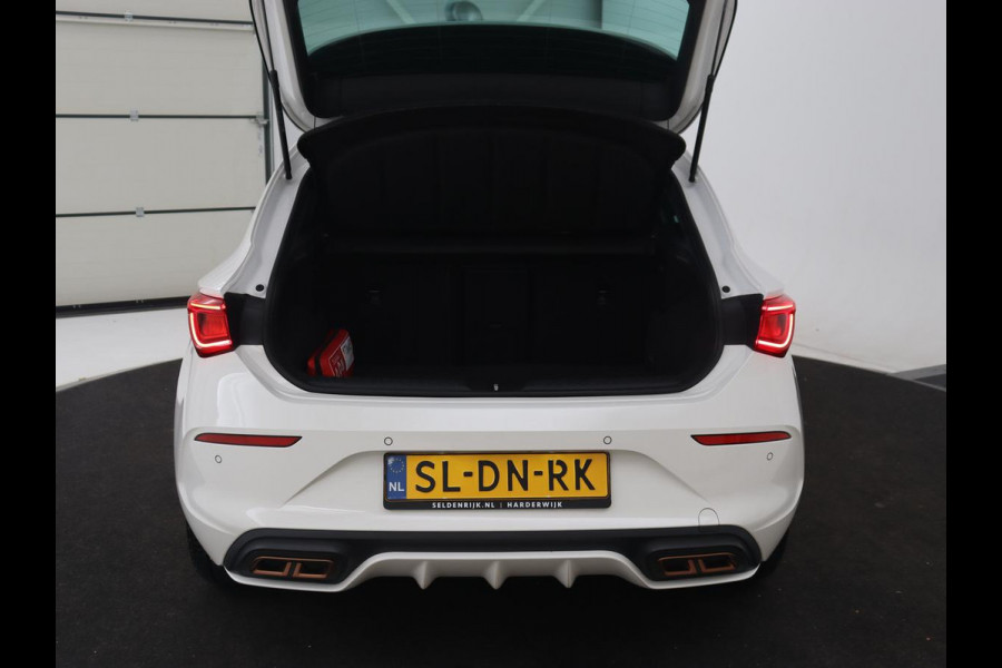 CUPRA Leon 1.4 TSI eHybrid PHEV | Panoramadak | Stoel & stuurverwarming | Adaptive cruise | PDC | Carplay | Sportstoelen | LED