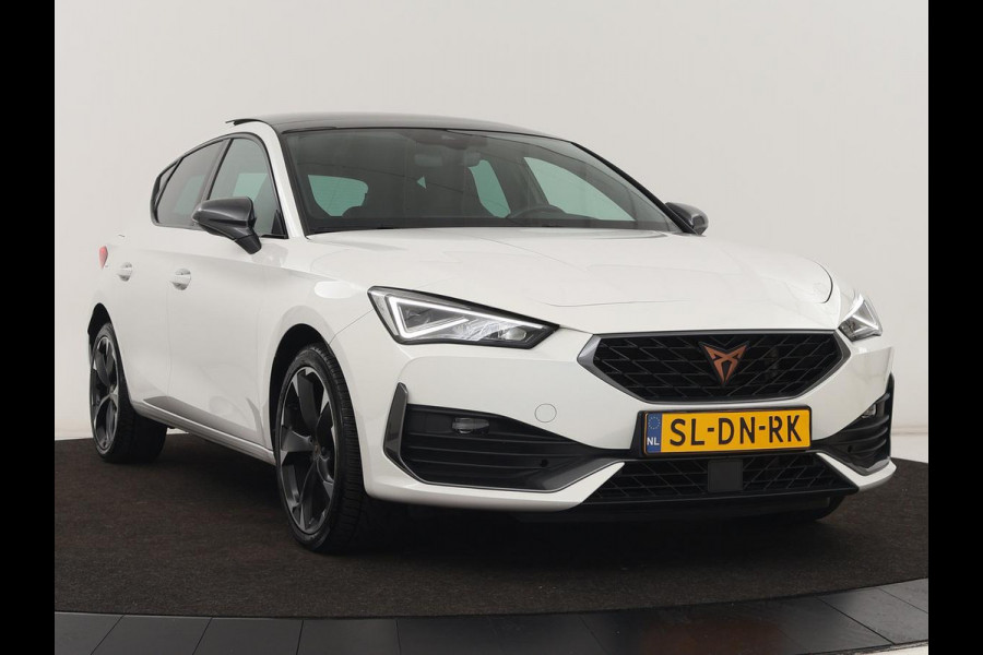 CUPRA Leon 1.4 TSI eHybrid PHEV | Panoramadak | Stoel & stuurverwarming | Adaptive cruise | PDC | Carplay | Sportstoelen | LED