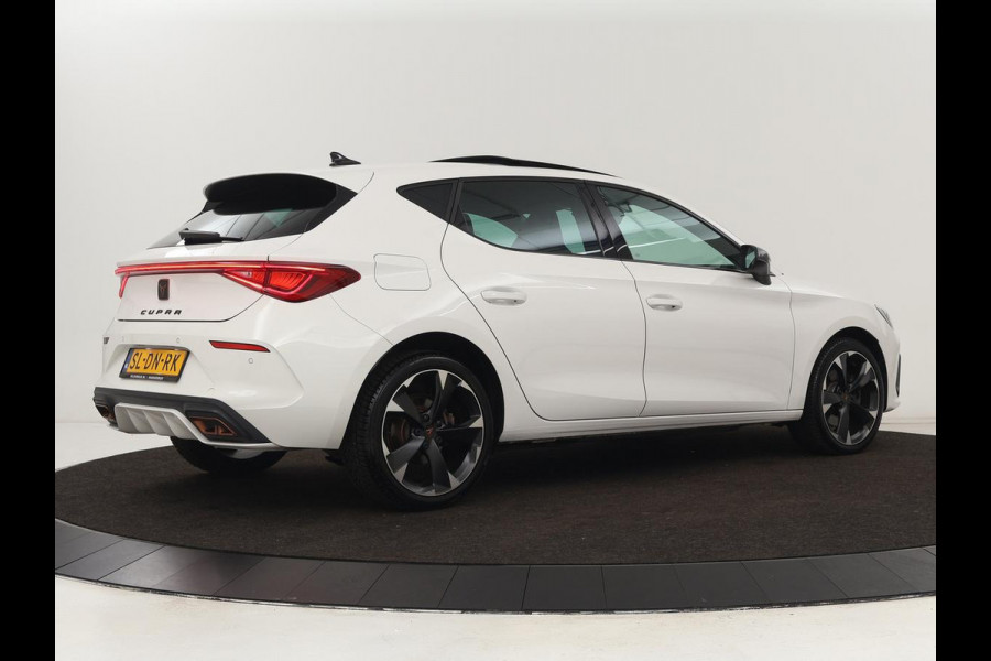 CUPRA Leon 1.4 TSI eHybrid PHEV | Panoramadak | Stoel & stuurverwarming | Adaptive cruise | PDC | Carplay | Sportstoelen | LED