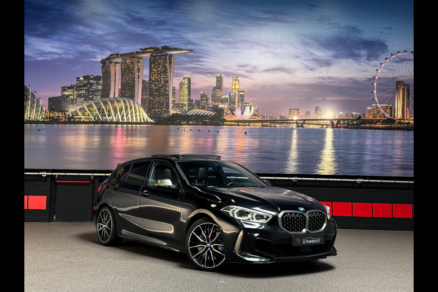 BMW 1-serie M135i xDrive High Ex H/K|Schuifdak|Camera|Leder