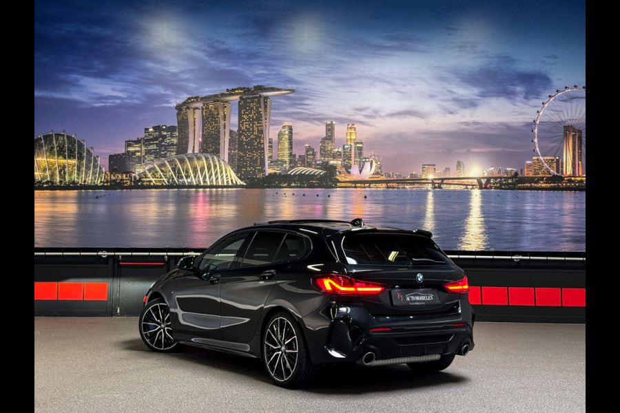 BMW 1-serie M135i xDrive High Ex H/K|Schuifdak|Camera|Leder