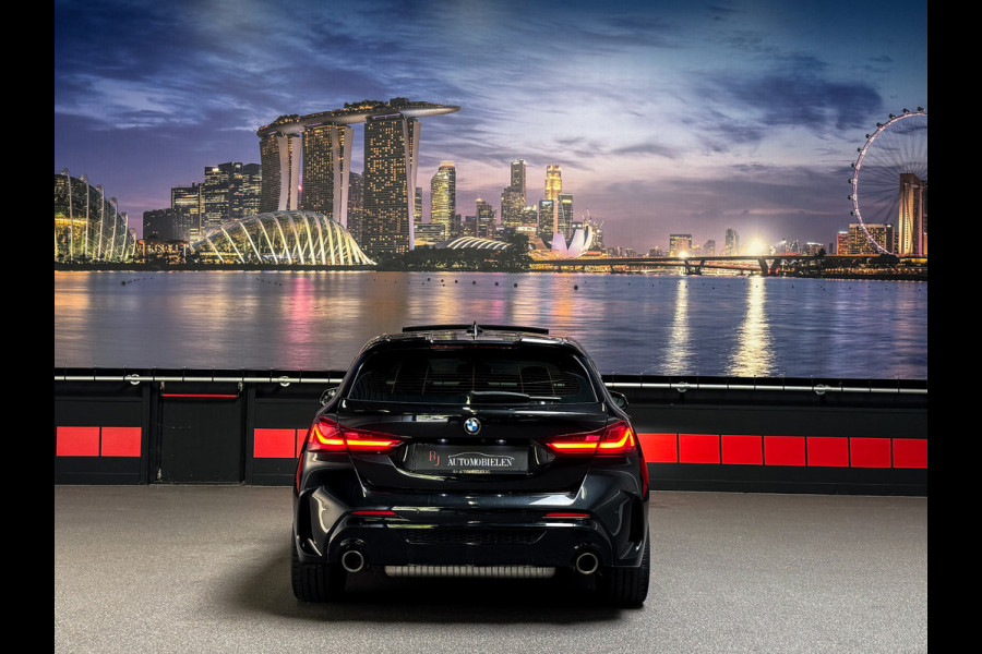 BMW 1-serie M135i xDrive High Ex H/K|Schuifdak|Camera|Leder