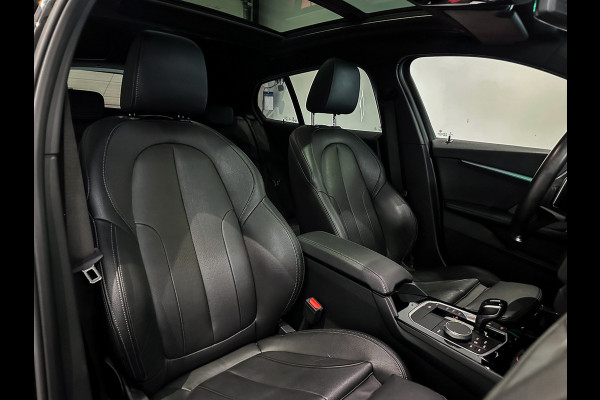 BMW 1-serie M135i xDrive High Ex H/K|Schuifdak|Camera|Leder