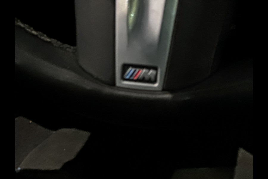BMW 1-serie M135i xDrive High Ex H/K|Schuifdak|Camera|Leder