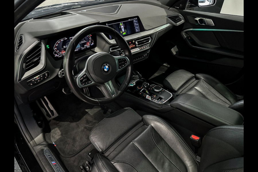 BMW 1-serie M135i xDrive High Ex H/K|Schuifdak|Camera|Leder