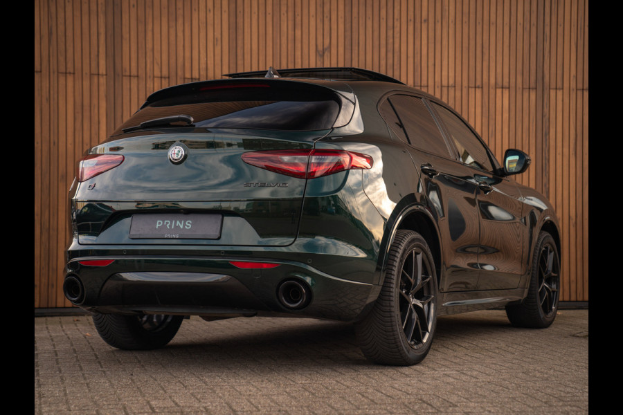 Alfa Romeo Stelvio 2.0T 280pk AWD Veloce | Pano-dak | Verde Visconti | CarPlay | Adapt. cruise | Lederen dash.