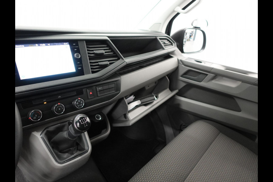 Volkswagen Transporter 2.0 TDI 110pk L1H1 Navigatie Apple Carplay/ Android auto Cruise control Trekhaak Imperiaal Airco Euro6