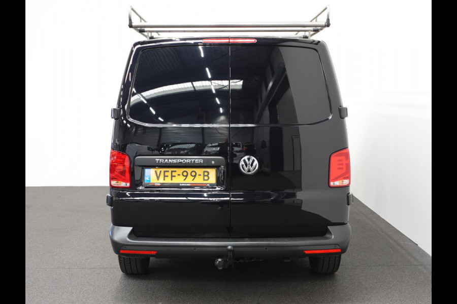 Volkswagen Transporter 2.0 TDI 110pk L1H1 Navigatie Apple Carplay/ Android auto Cruise control Trekhaak Imperiaal Airco Euro6