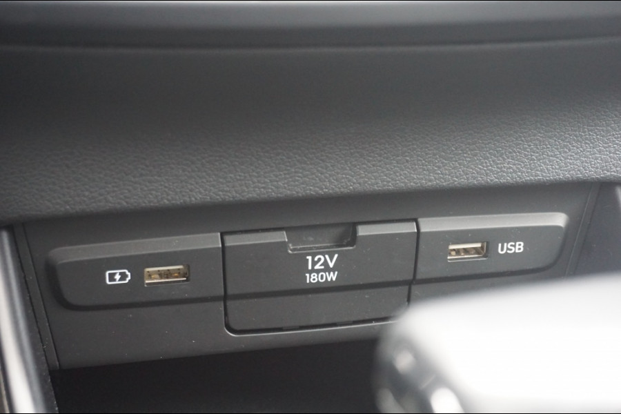 Hyundai i20 100PK Comfort Smart AUTOMAAT CARPLAY | WINTERPACK | CAMERA!