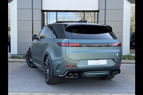 Land Rover Range Rover Sport P635 V8 SV Bespoke Celestial Gaea Curation