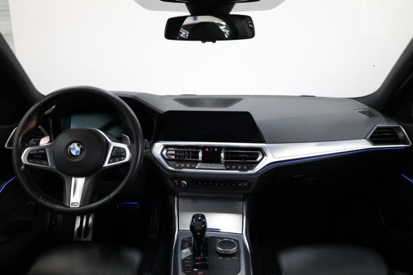 BMW 3-serie 320i M-Sport LED/VIRTUAL/SFEER/SCHUIFDAK/HALF LEDER+S.VERWAMRING/19" LMV/PDC/CRUISE/ECC/12 MND GARANTIE!