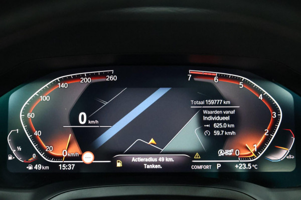 BMW 3-serie 320i M-Sport LED/VIRTUAL/SFEER/SCHUIFDAK/HALF LEDER+S.VERWAMRING/19" LMV/PDC/CRUISE/ECC/12 MND GARANTIE!