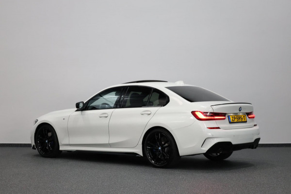 BMW 3-serie 320i M-Sport LED/VIRTUAL/SFEER/SCHUIFDAK/HALF LEDER+S.VERWAMRING/19" LMV/PDC/CRUISE/ECC/12 MND GARANTIE!