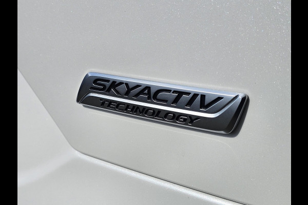 Mazda CX-5 2.5 SkyActiv-G 194 GT-M 2de eigenaar | Xenon | 19'' velgen | Head-up display | App-voorbereiding | Trekhaak | 2.000 kg trekgewicht | Elektrisch bedienbare achterklep etc.