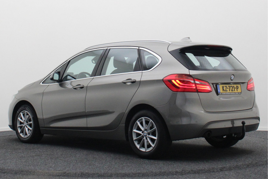 BMW 2 Serie Active Tourer 218i Centennial High Executive Leer, LED, Head-Up, Navigatie, Stoelverwarming, Afn. Trekhaak