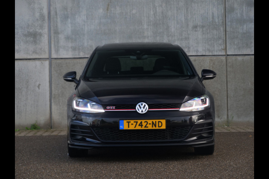 Volkswagen Golf 2.0 TSI GTI Performance | panorama | dynaudio | led | keyless go&entry..