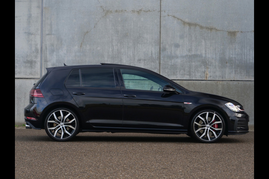 Volkswagen Golf 2.0 TSI GTI Performance | panorama | dynaudio | led | keyless go&entry..