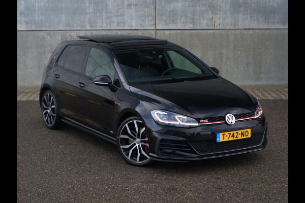 Volkswagen Golf 2.0 TSI GTI Performance | panorama | dynaudio | led | keyless go&entry..