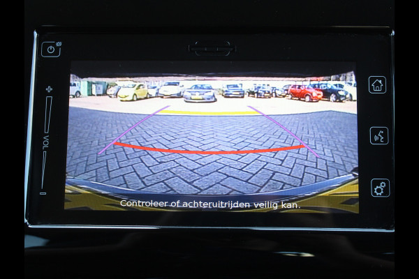 Suzuki Swift 1.2 Style Smart Hybrid | CARPLAY | CAMERA | NAVI | KEYLESS | LMV | PDC