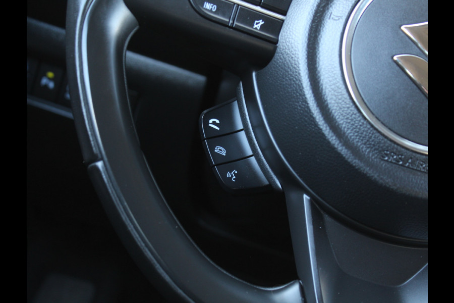 Suzuki Swift 1.2 Style Smart Hybrid | CARPLAY | CAMERA | NAVI | KEYLESS | LMV | PDC