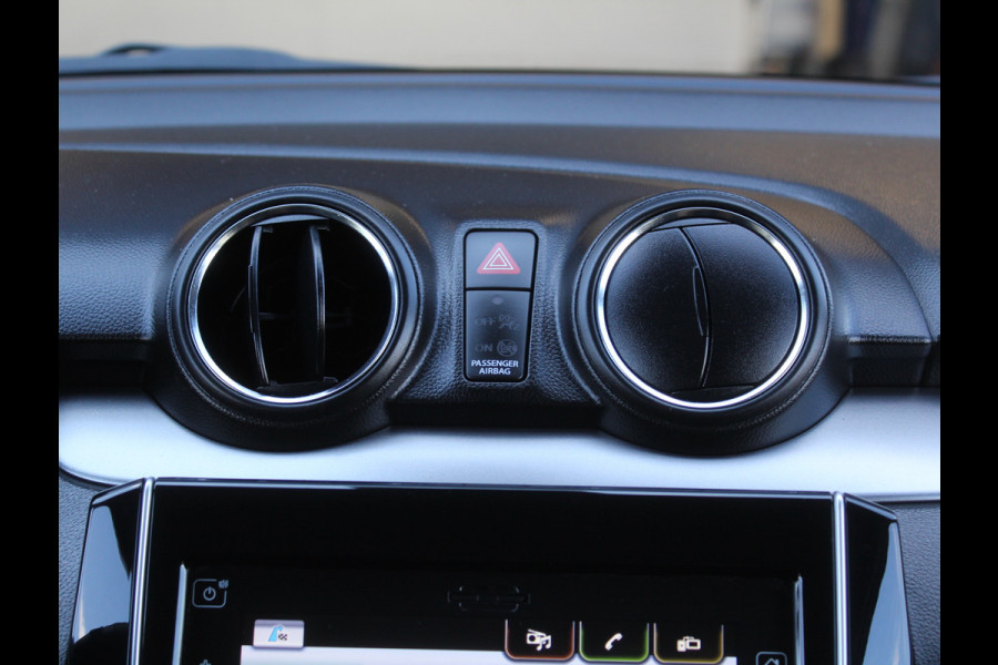 Suzuki Swift 1.2 Style Smart Hybrid | CARPLAY | CAMERA | NAVI | KEYLESS | LMV | PDC