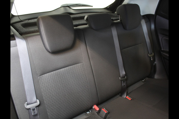Suzuki Swift 1.2 Style Smart Hybrid | CARPLAY | CAMERA | NAVI | KEYLESS | LMV | PDC