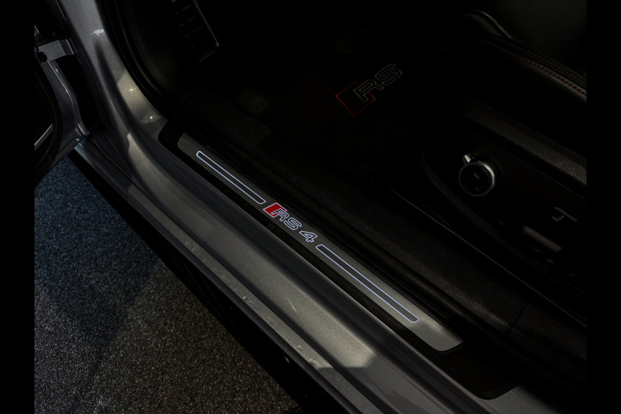 Audi RS4 Avant 2.9 TFSI RS 4 quattro |B&o|HUD|Massage|Panorama|Alcantara