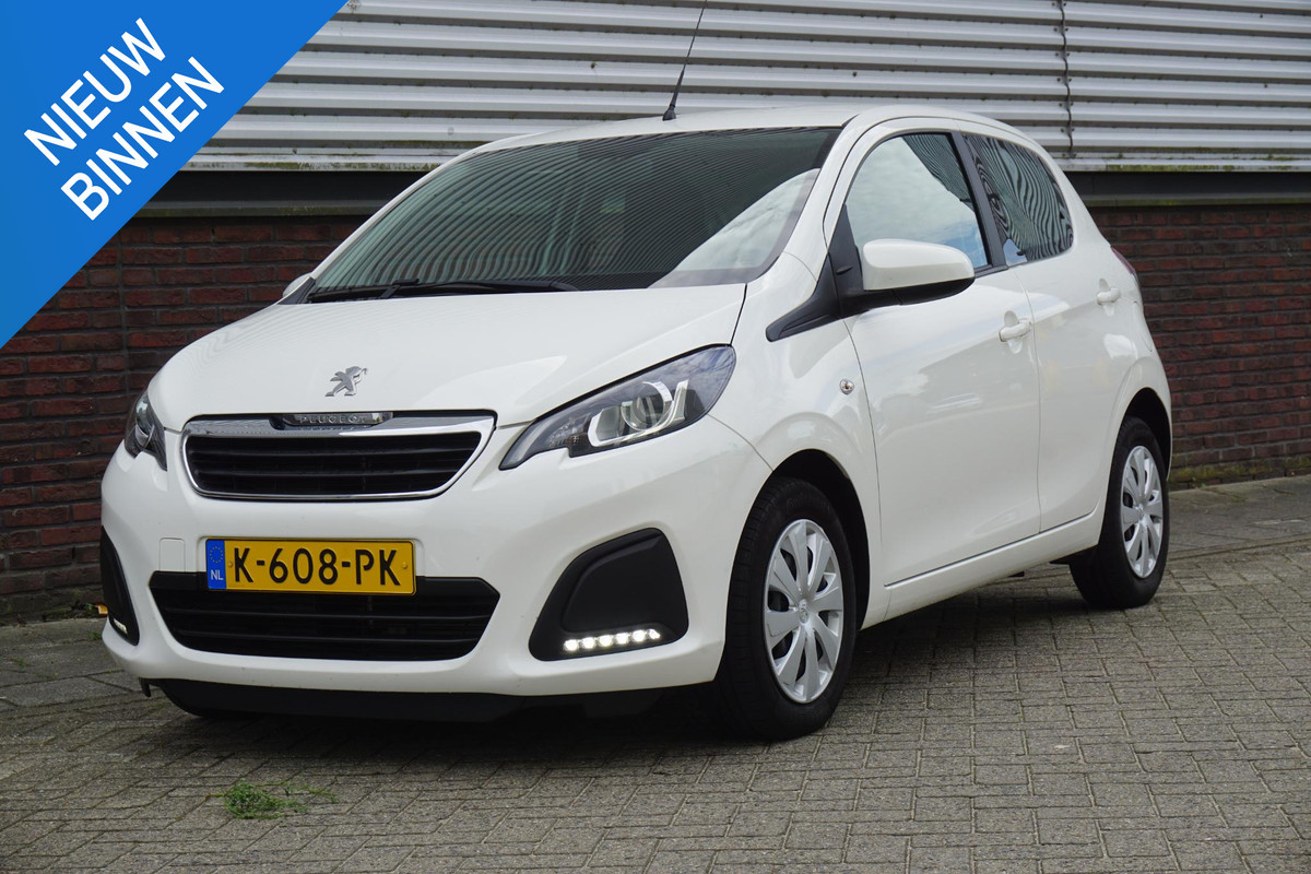 Peugeot 108 1.0 VTi Active|Dealeronderhouden|Camera|Navigatie via AppleCarplay/AndroidAuto. Peugeot 108 1.0 VTi Active|Dealeronderhouden|Camera|Navigatie via AppleCarplay/AndroidAuto.