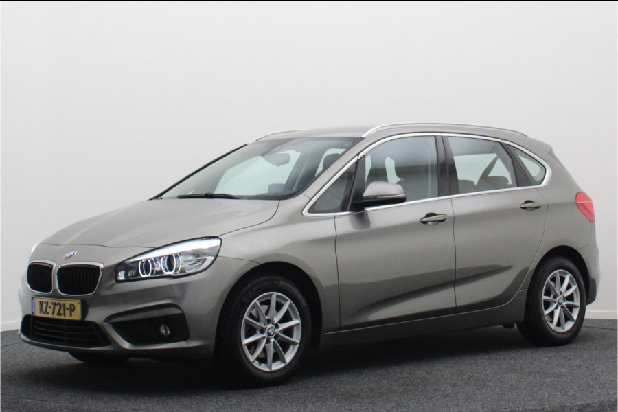 BMW 2 Serie Active Tourer 218i Centennial High Executive Leer, LED, Head-Up, Navigatie, Stoelverwarming, Afn. Trekhaak