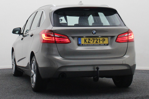 BMW 2 Serie Active Tourer 218i Centennial High Executive Leer, LED, Head-Up, Navigatie, Stoelverwarming, Afn. Trekhaak