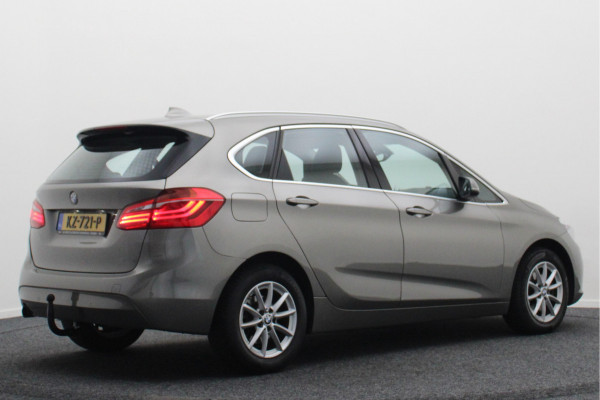 BMW 2 Serie Active Tourer 218i Centennial High Executive Leer, LED, Head-Up, Navigatie, Stoelverwarming, Afn. Trekhaak