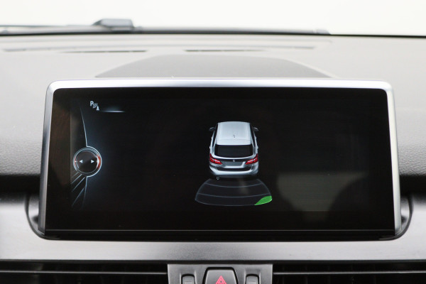 BMW 2 Serie Active Tourer 218i Centennial High Executive Leer, LED, Head-Up, Navigatie, Stoelverwarming, Afn. Trekhaak