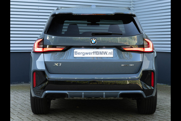 BMW X1 sDrive18i M-Sport - Pano - Trekhaak - Driving Ass Plus - Harman Kardon