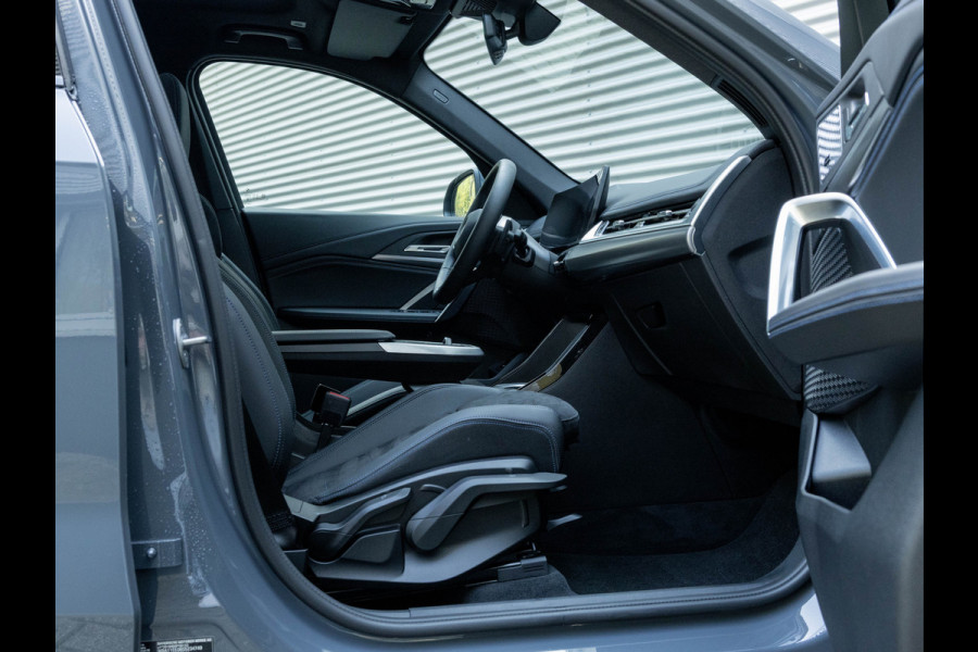 BMW X1 sDrive18i M-Sport - Pano - Trekhaak - Driving Ass Plus - Harman Kardon