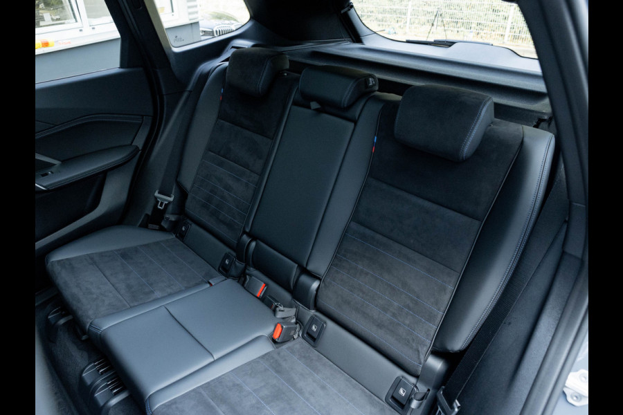 BMW X1 sDrive18i M-Sport - Pano - Trekhaak - Driving Ass Plus - Harman Kardon