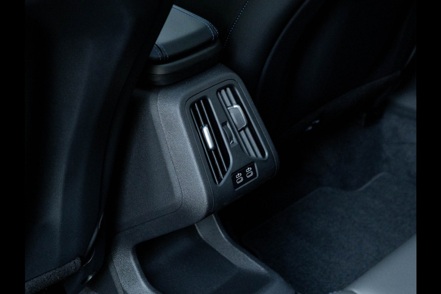 BMW X1 sDrive18i M-Sport - Pano - Trekhaak - Driving Ass Plus - Harman Kardon