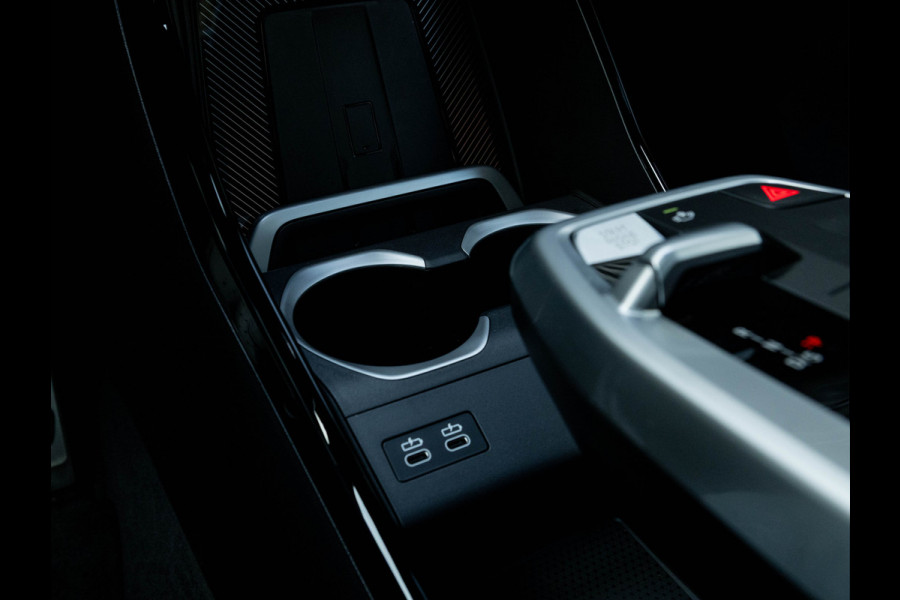 BMW X1 sDrive18i M-Sport - Pano - Trekhaak - Driving Ass Plus - Harman Kardon