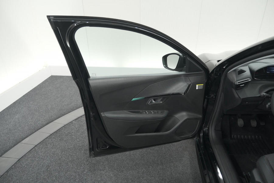Peugeot 208 PureTech 100 Allure Pack | Camera | Apple Carplay | Stoelverwarming | Parkeersensoren