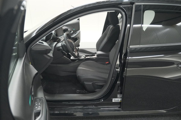 Peugeot 208 PureTech 100 Allure Pack | Camera | Apple Carplay | Stoelverwarming | Parkeersensoren