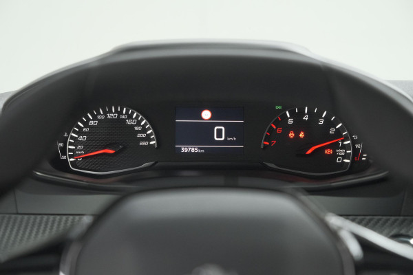 Peugeot 208 PureTech 100 Allure Pack | Camera | Apple Carplay | Stoelverwarming | Parkeersensoren