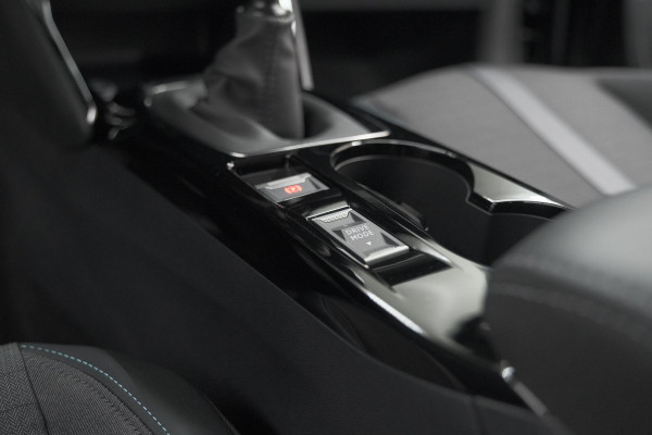 Peugeot 208 PureTech 100 Allure Pack | Camera | Apple Carplay | Stoelverwarming | Parkeersensoren