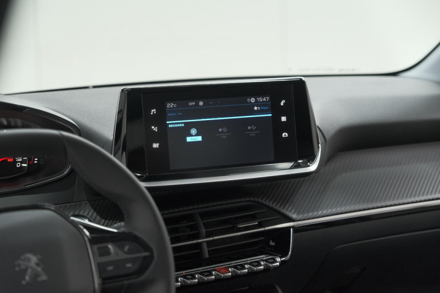 Peugeot 208 PureTech 100 Allure Pack | Camera | Apple Carplay | Stoelverwarming | Parkeersensoren