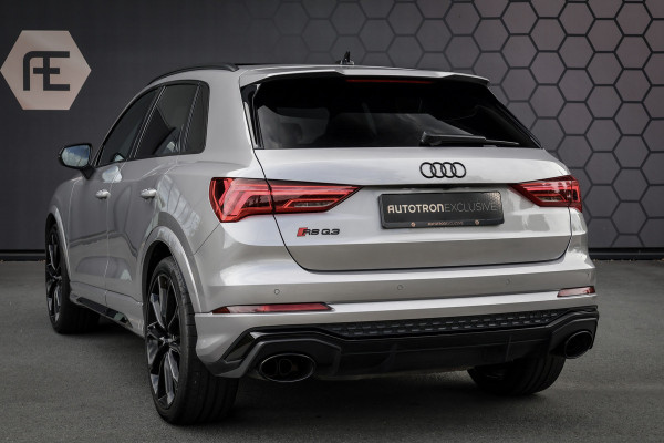 Audi RS Q3 TFSI 2.5 | SONOS AUDIO | CARPLAY | ADAPTIVE CRUISE CONTROL | PANORAMADAK | ELEK. TREKHAAK | RS BLUE DIAMOND LEATHER | AUDI EXCLU Q3 RSQ3