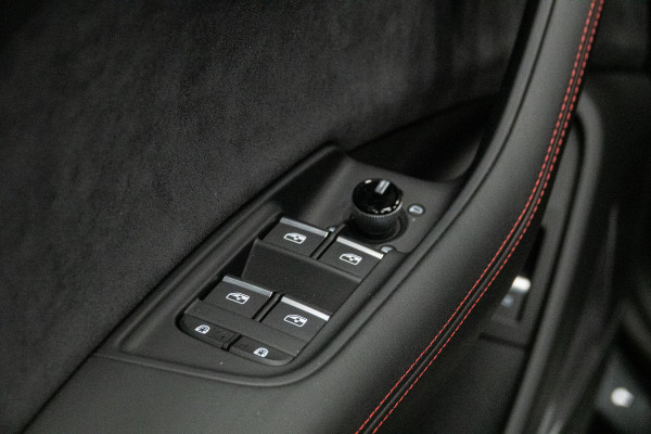 Audi Q8 60 TFSI e quattro Pro Line S Competition *Vierwielbesturing / Bang & Olufsen / Carbon-pakket / Stoelmassage & -ventilatie / Panorama / Soft-Close*