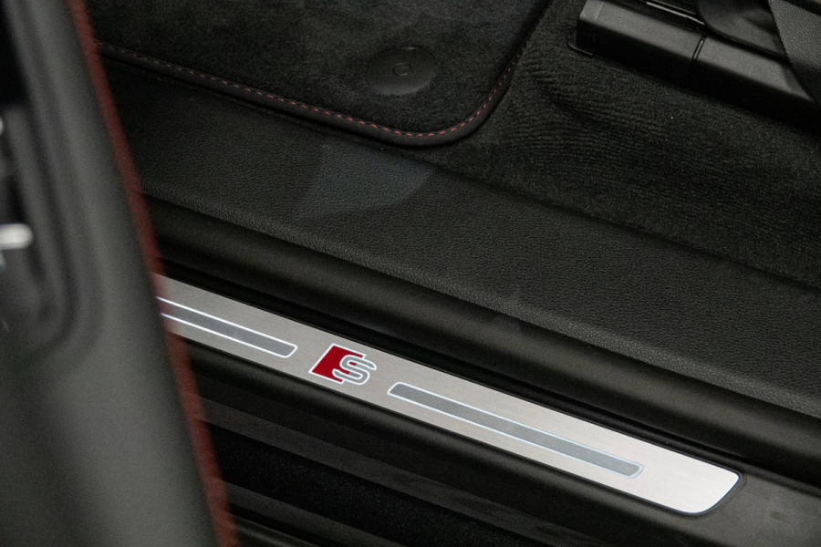 Audi Q8 60 TFSI e quattro Pro Line S Competition *Vierwielbesturing / Bang & Olufsen / Carbon-pakket / Stoelmassage & -ventilatie / Panorama / Soft-Close*
