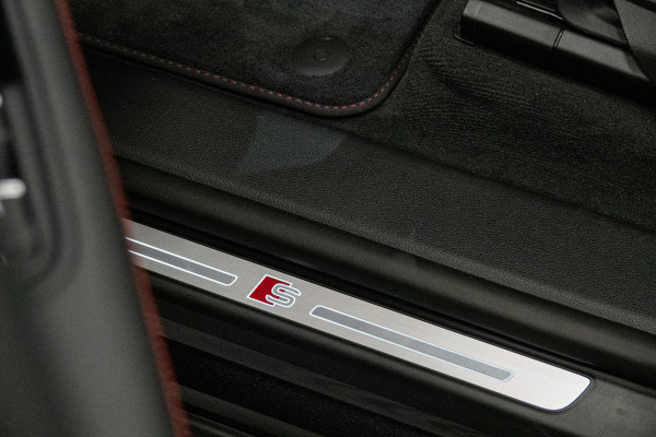 Audi Q8 60 TFSI e quattro Pro Line S Competition *Vierwielbesturing / Bang & Olufsen / Carbon-pakket / Stoelmassage & -ventilatie / Panorama / Soft-Close*
